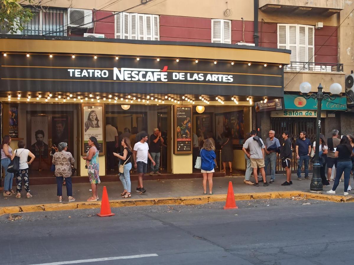 En El Corazon Del Barrio Providencia, Tranquilo Y Confortable Departamento * Santiago