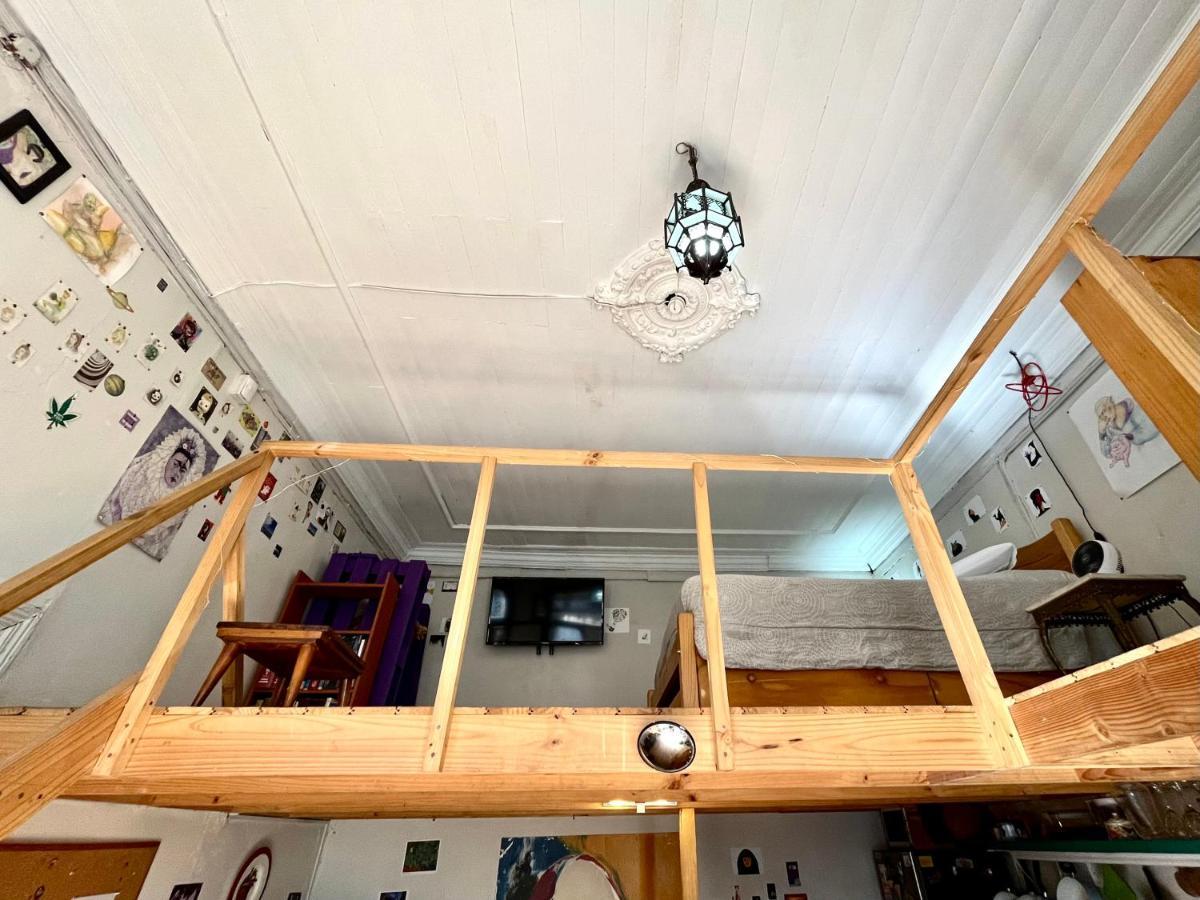 Loft En Casa Patrimonial, Barrio Yungay, Con Posibilidad De Estacionamiento Apartment
