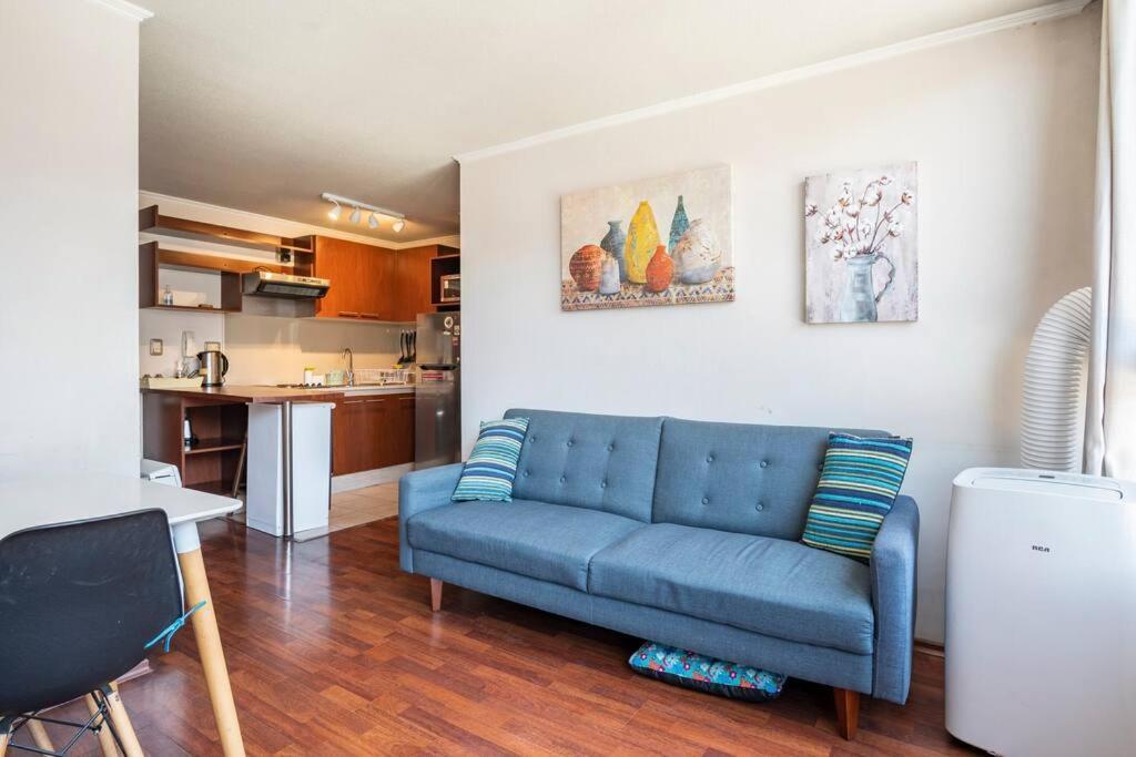 Centrico Departamento En Metro Parque Bustamante * Santiago