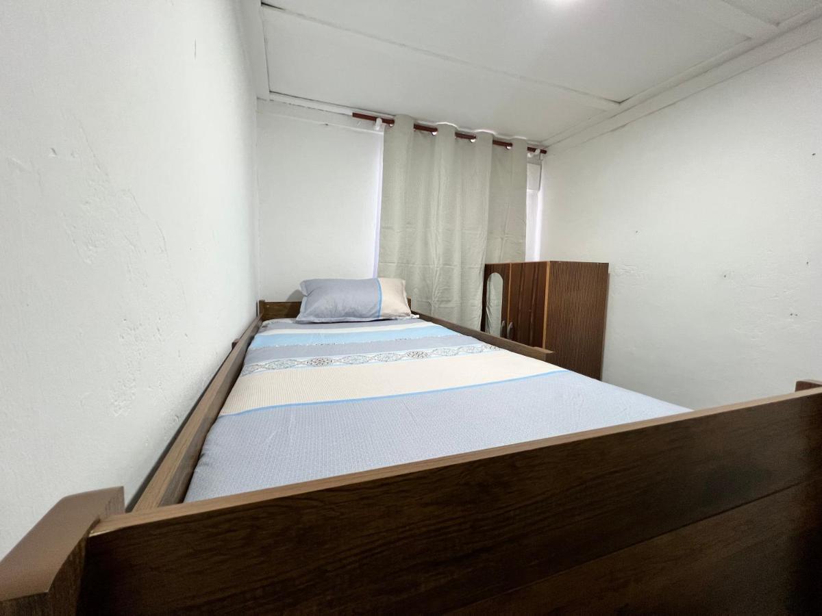 Homestay Con Ubicacion Estrategica Cerca Del Movistar Arena Y Del Centro Turistico De