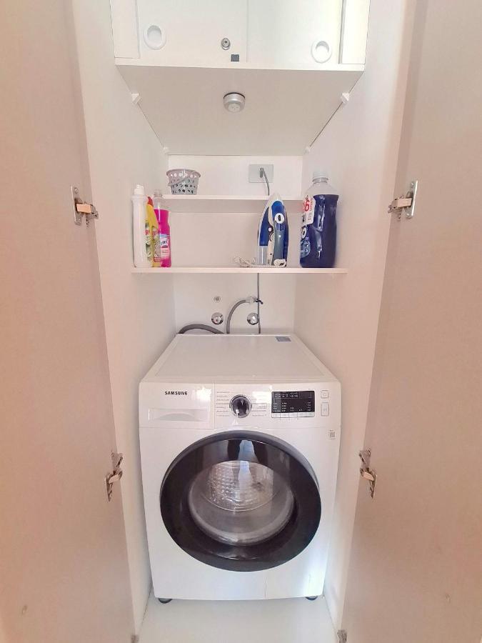 Depto Nuevo Full Equipado - Estacionamiento - Plaza Egana, Nunoa Apartment