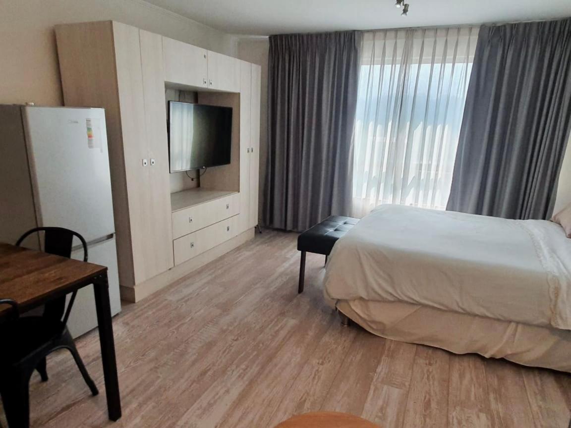 Apartamento Departamento Centrico En Providencia, A Una Cuadra De Metro Pedro De Valdivia *