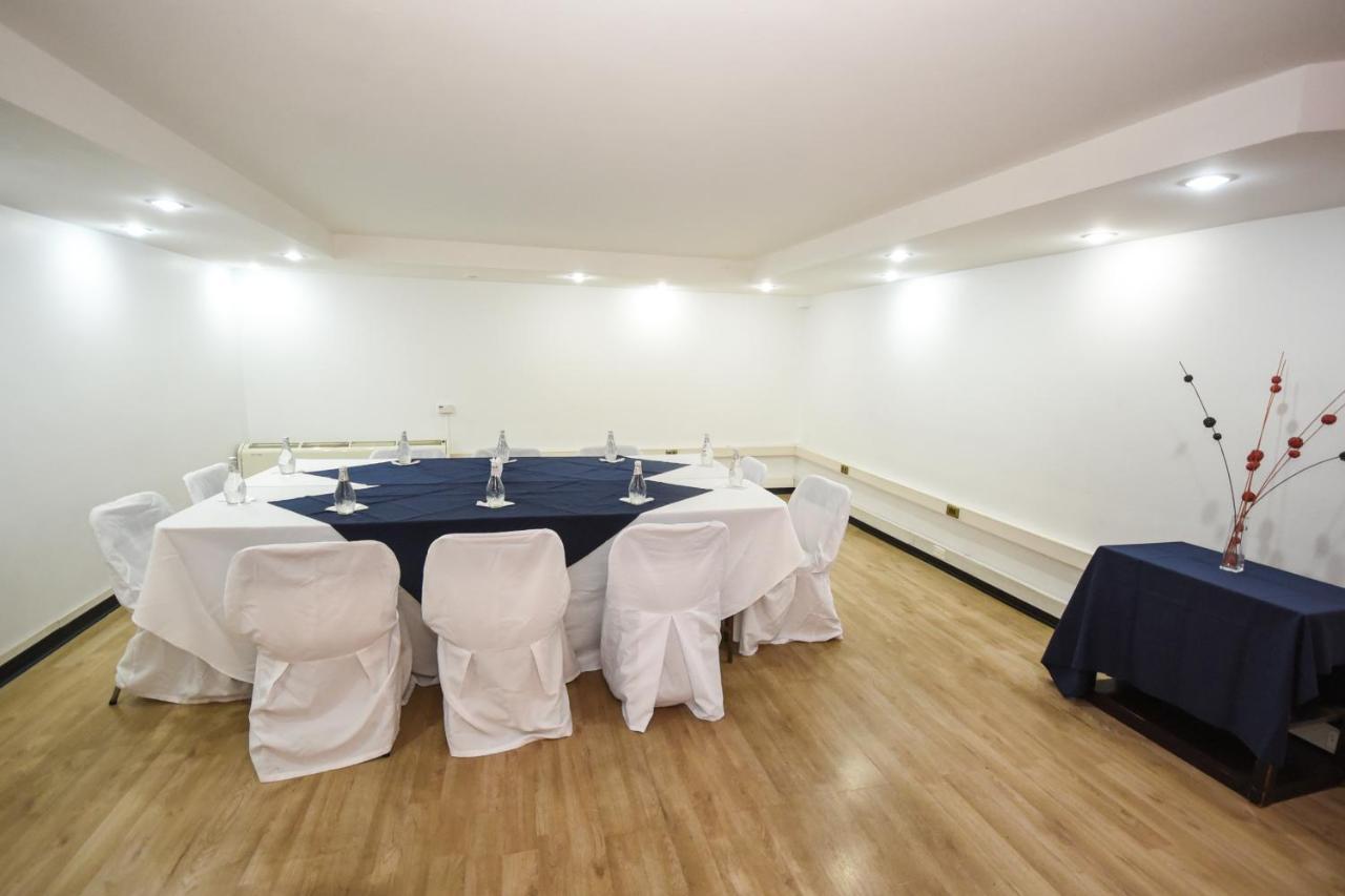 Khách sạn Nogales By Tempo Rent 3*