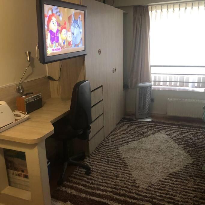 Amoblado , En El Corazon De Providencia, Incluye Estacionamiento Apartment