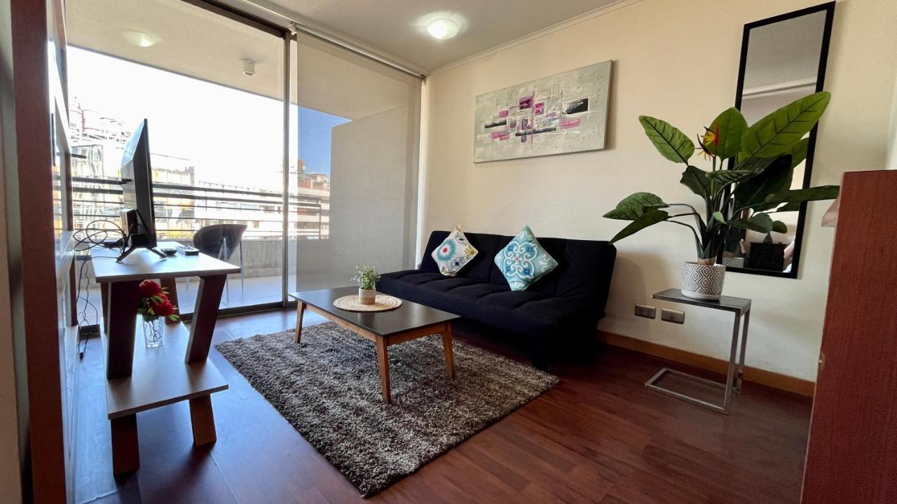 Centro Leones Apartment Santiago