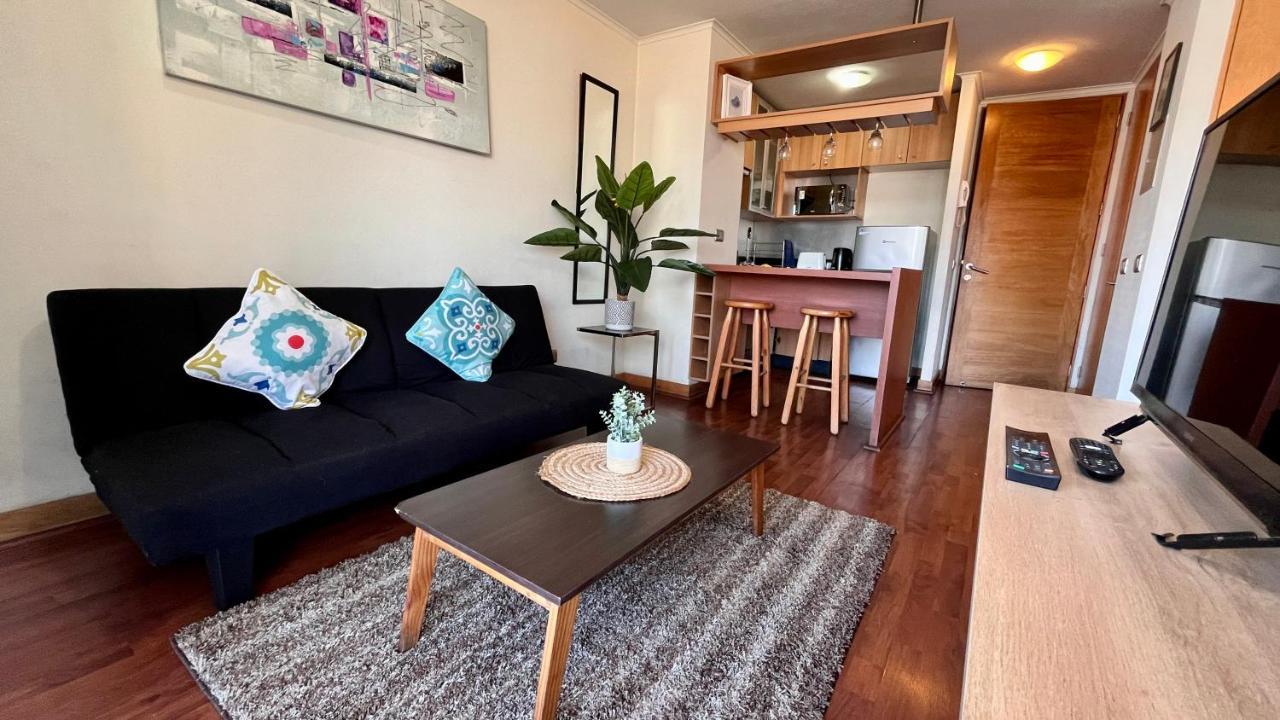 Centro Leones Apartment Santiago