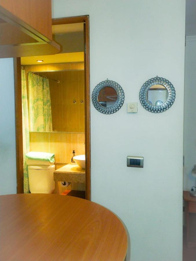 La Avenida Dptos Amoblados Diego Velasquez Apartment Santiago