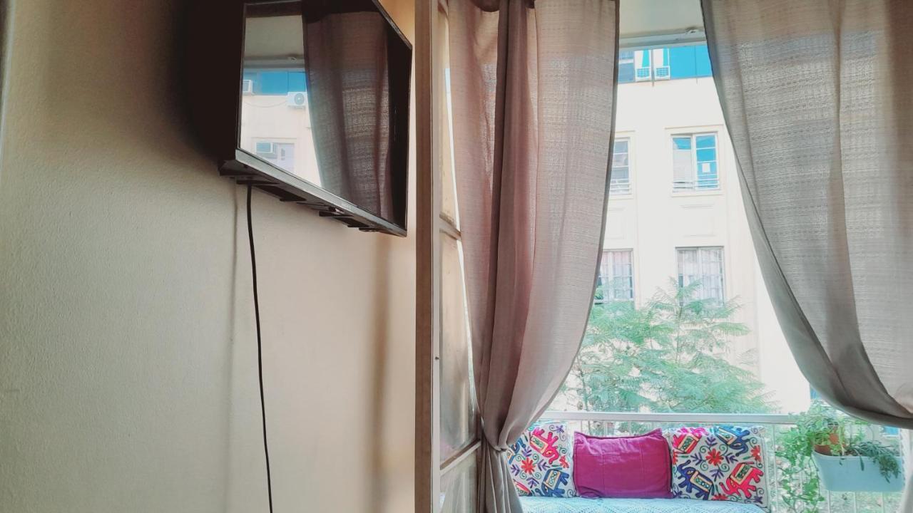 Apartment Super