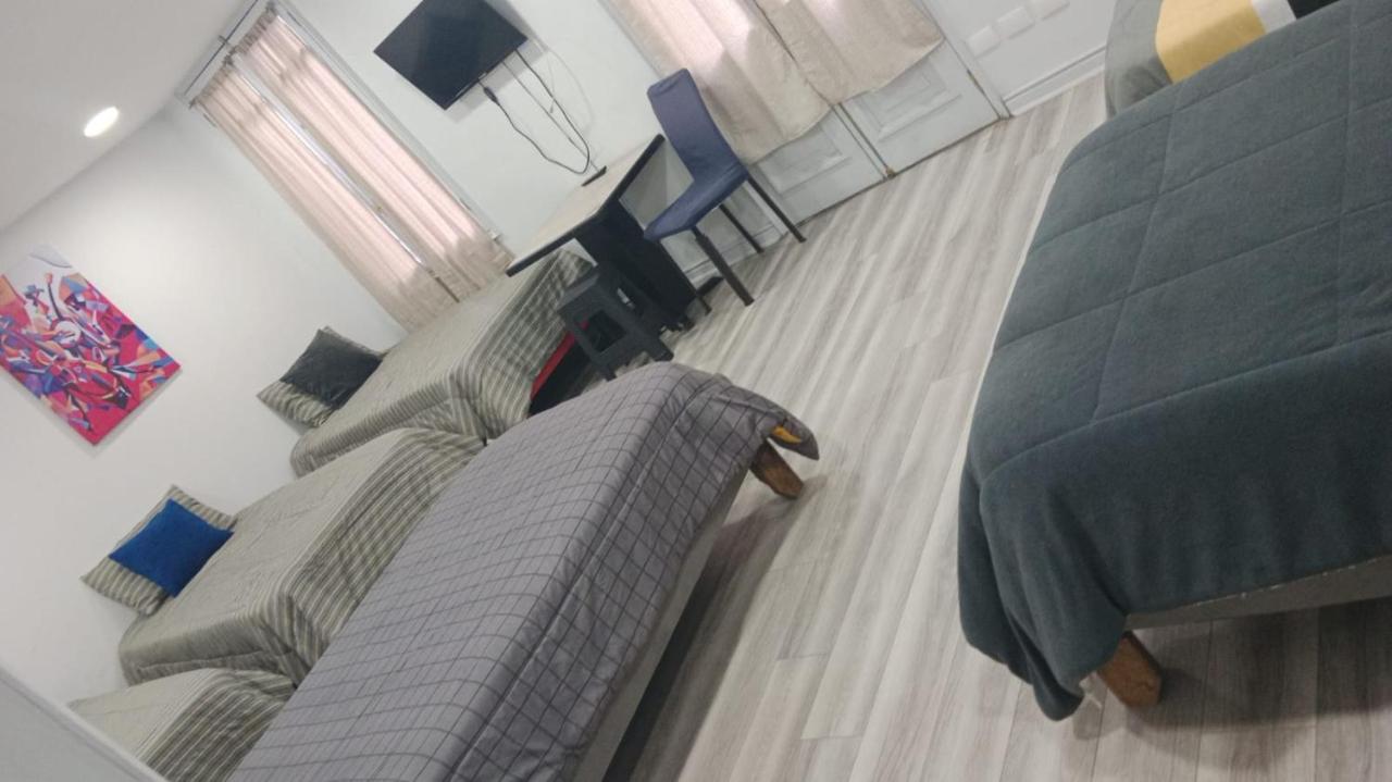 Casa de hóspedes Hostal Mancora Monjitas 755 Santiago