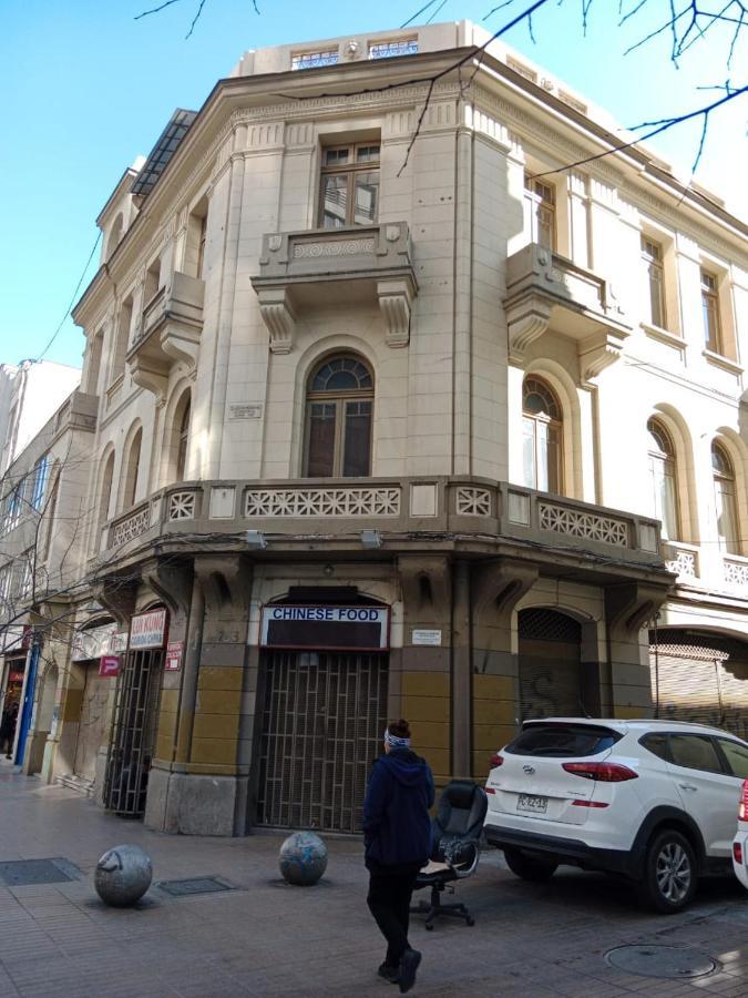 Hostal Mancora Monjitas 755 Casa de hóspedes Santiago