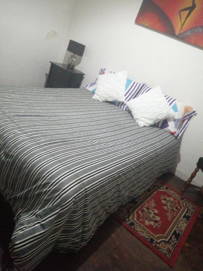 Hostal Mancora Monjitas 755 Pensión *
