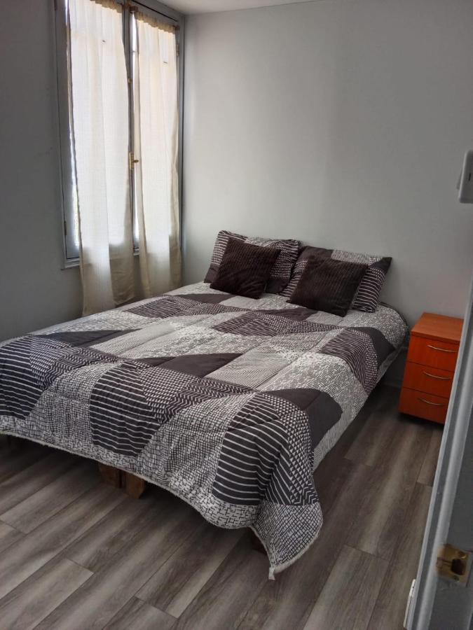 Hostal Mancora Monjitas 755 Santiago