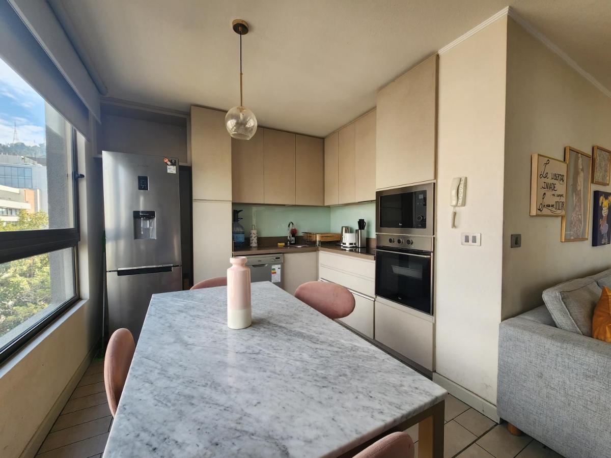 Stylish Art 2b W/wifi, Smart Tv & Parking Apartment Santiago