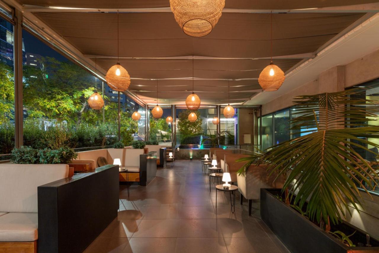 Khách sạn Western Premier Marina Condes 4*