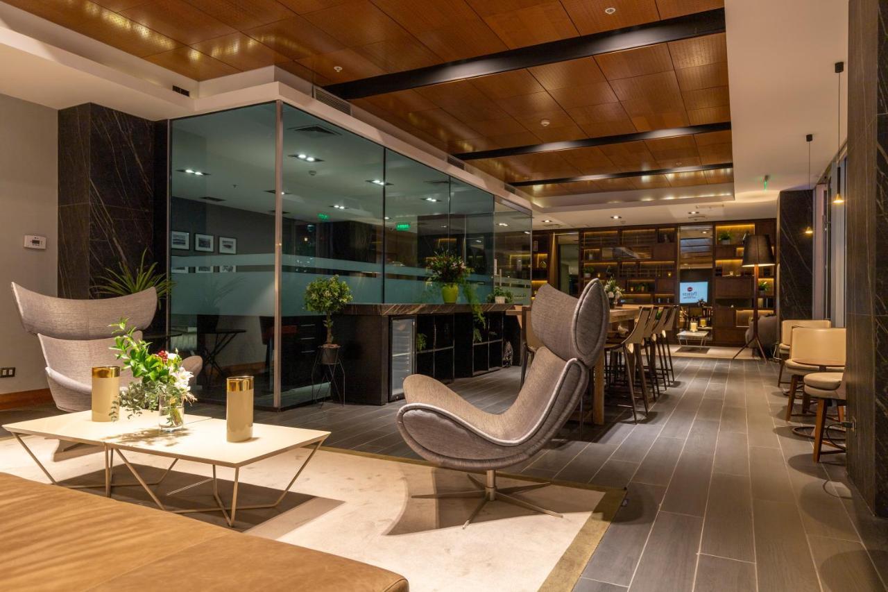 Khách sạn Western Premier Marina Condes 4*