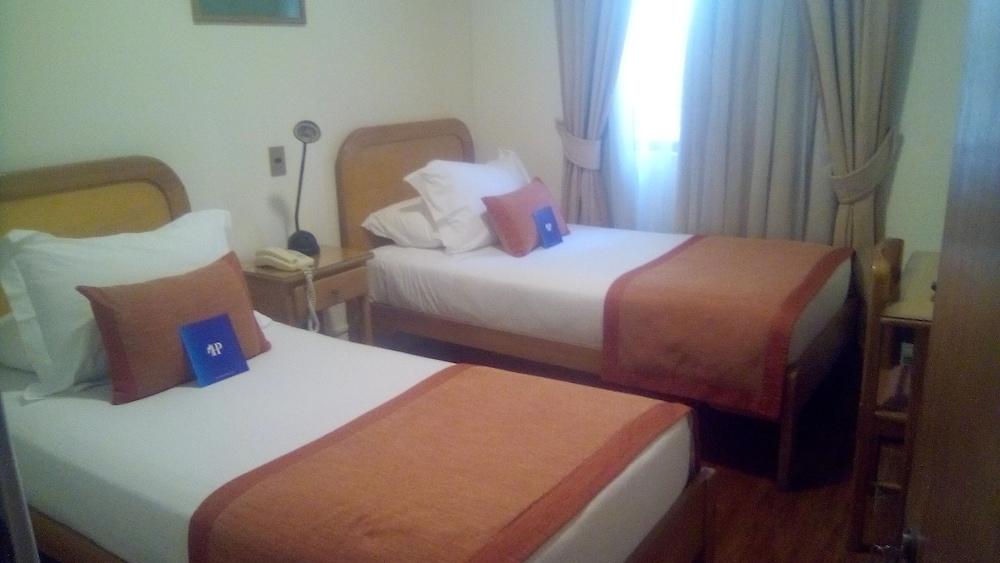 Presidente Hotel 3*