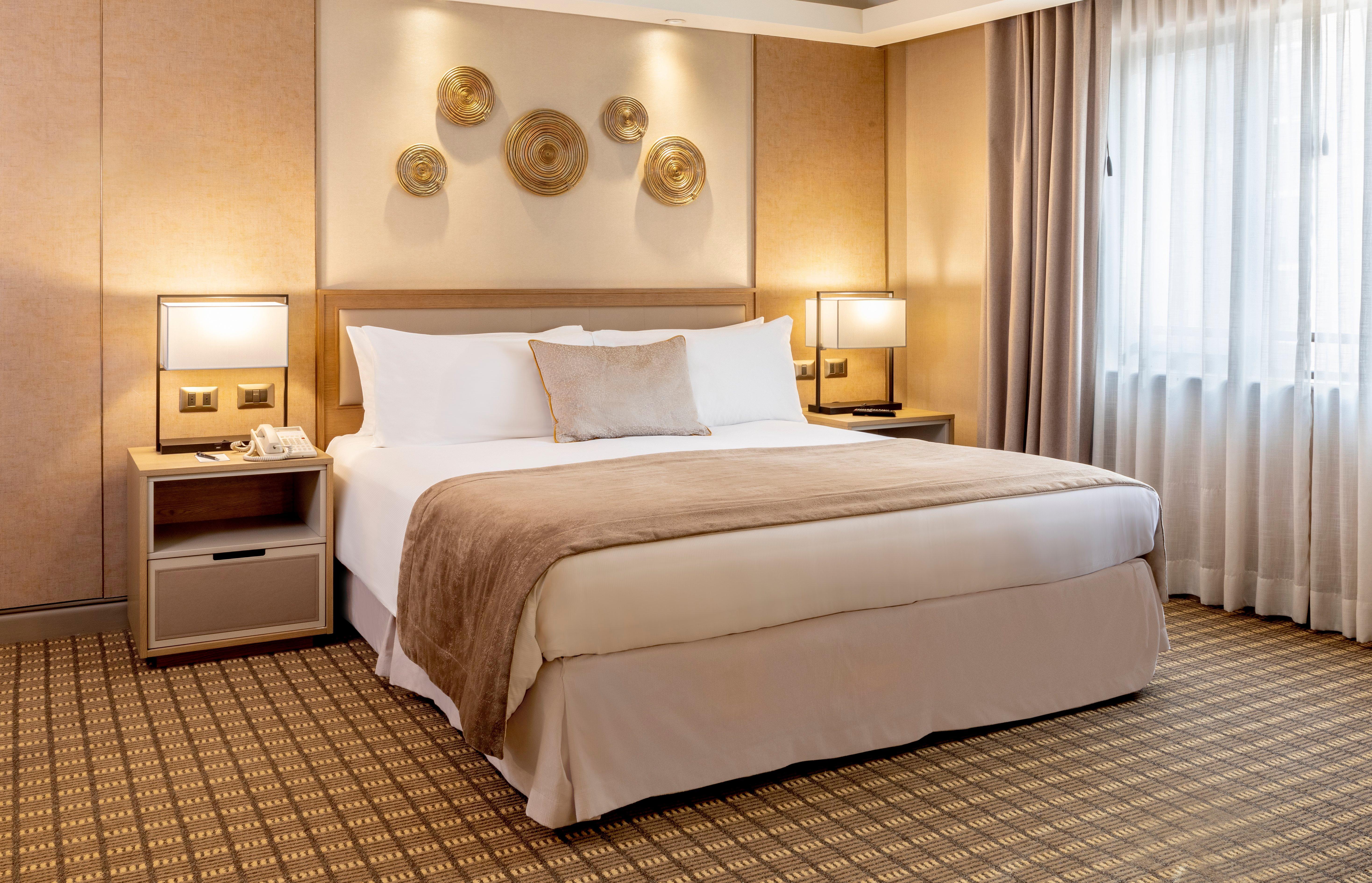 Intercontinental By Ihg 5*
