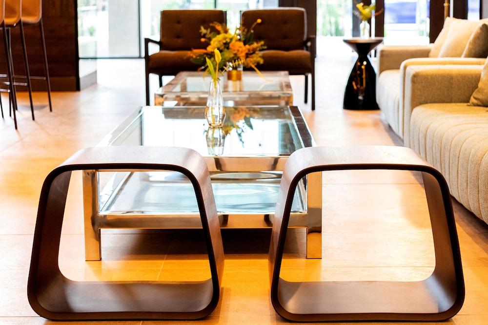 Hyatt Centric Condes 5*