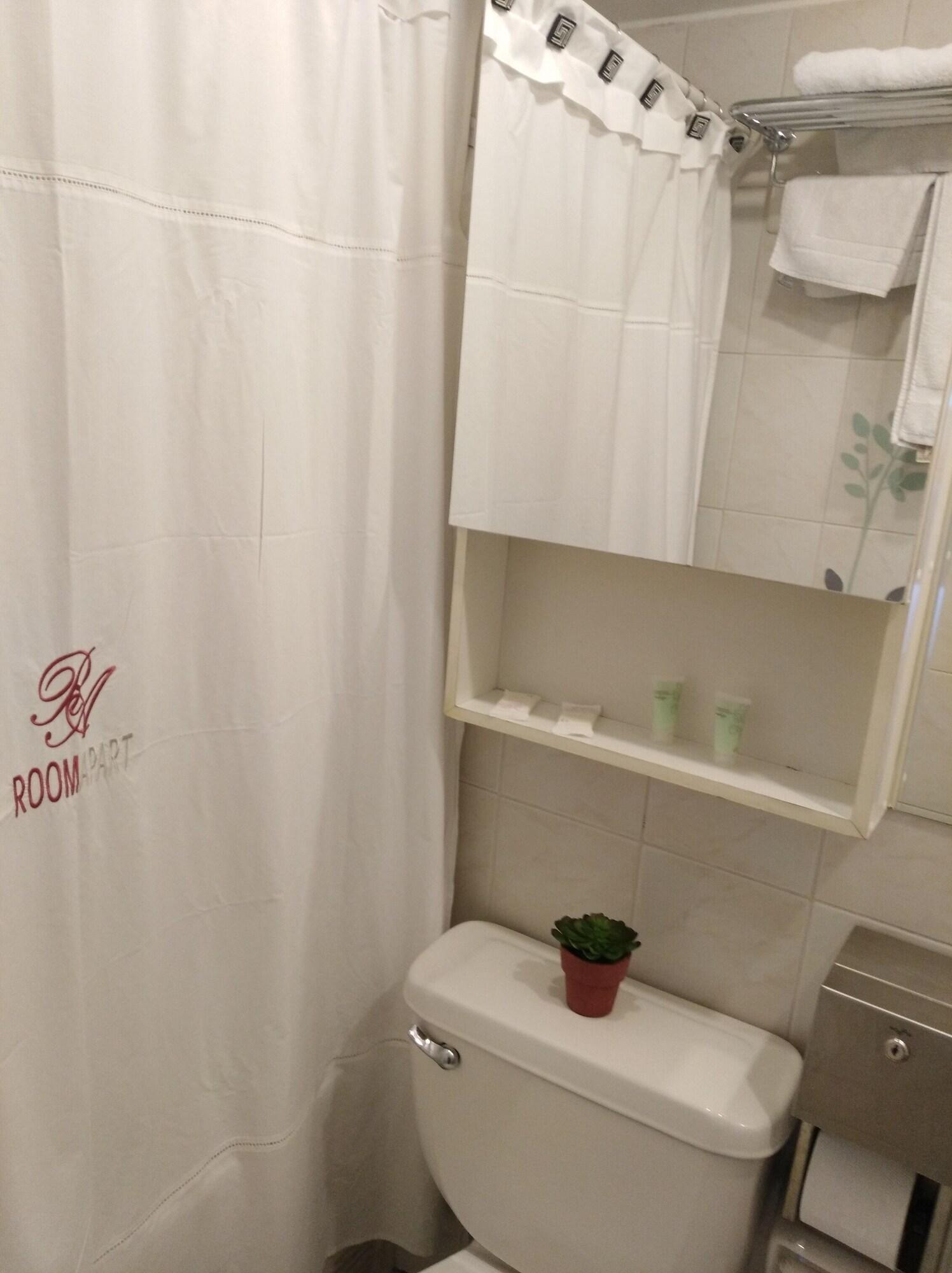 Aparthotel Room Apart Santiago