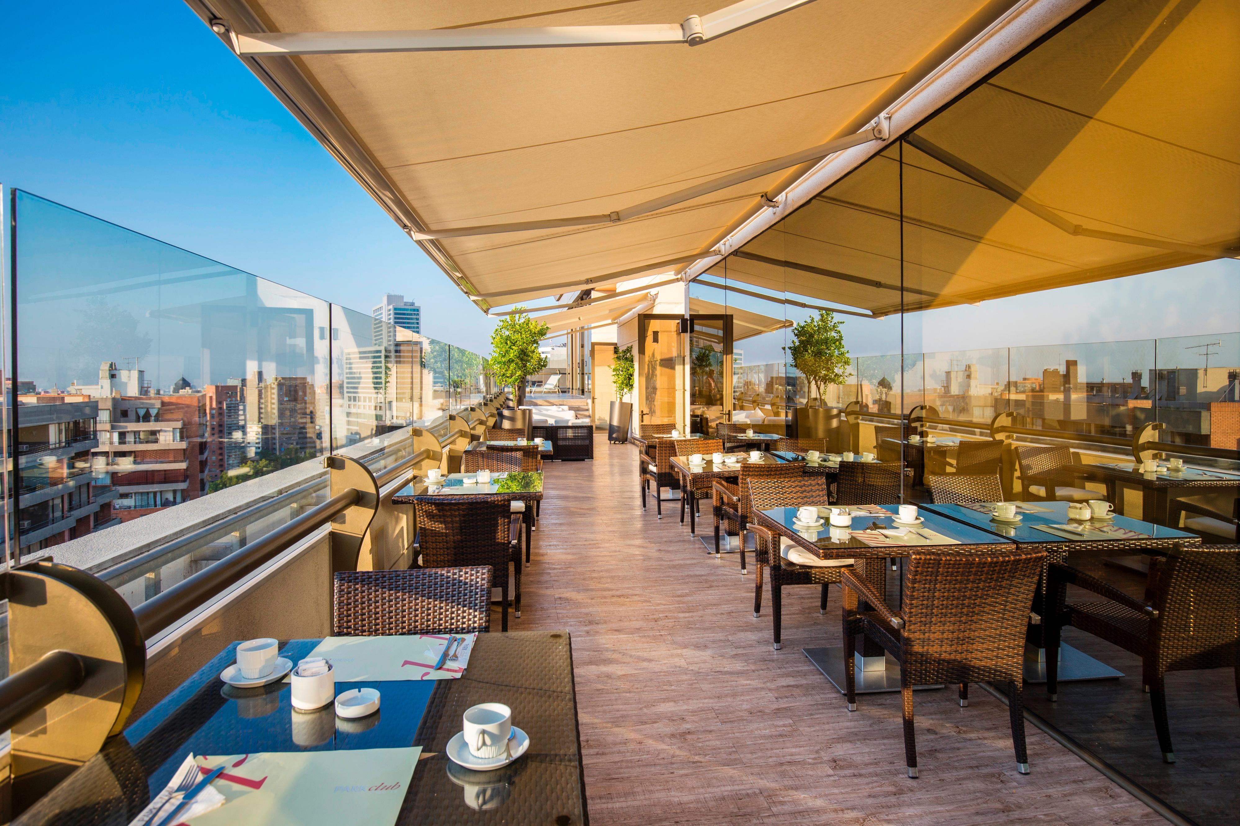 Khách sạn Plaza El Bosque Ebro