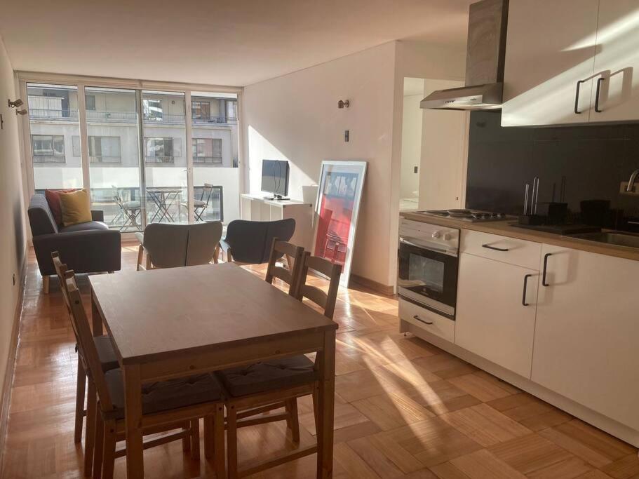 Depto 70m2 Providencia, Metro Manuel Montt Apartment *