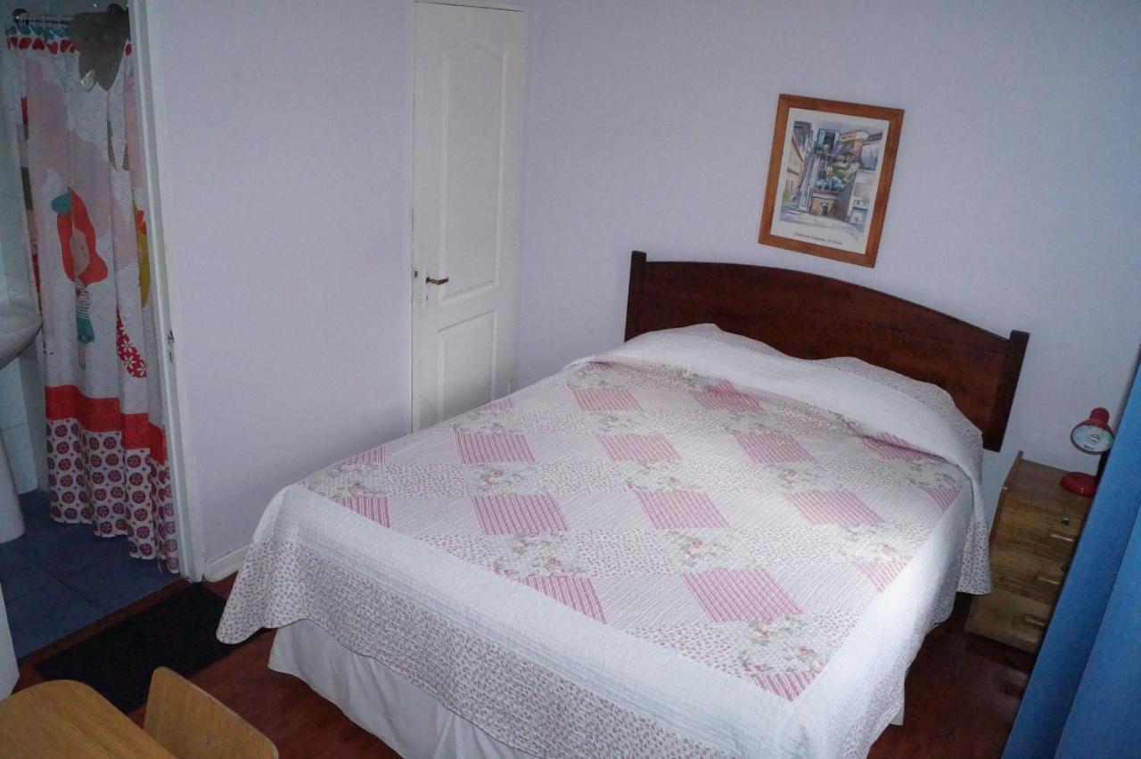 Bed and breakfast Residencial Metro Republica Santiago de Chile
