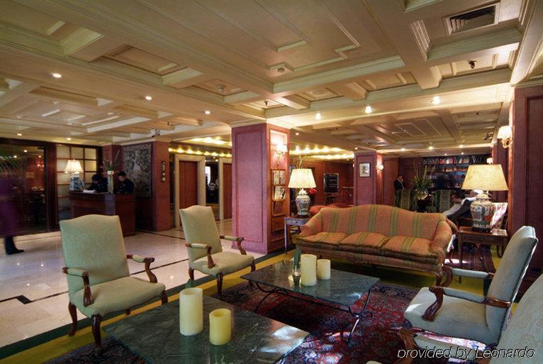 Hotel Park Plaza 4*