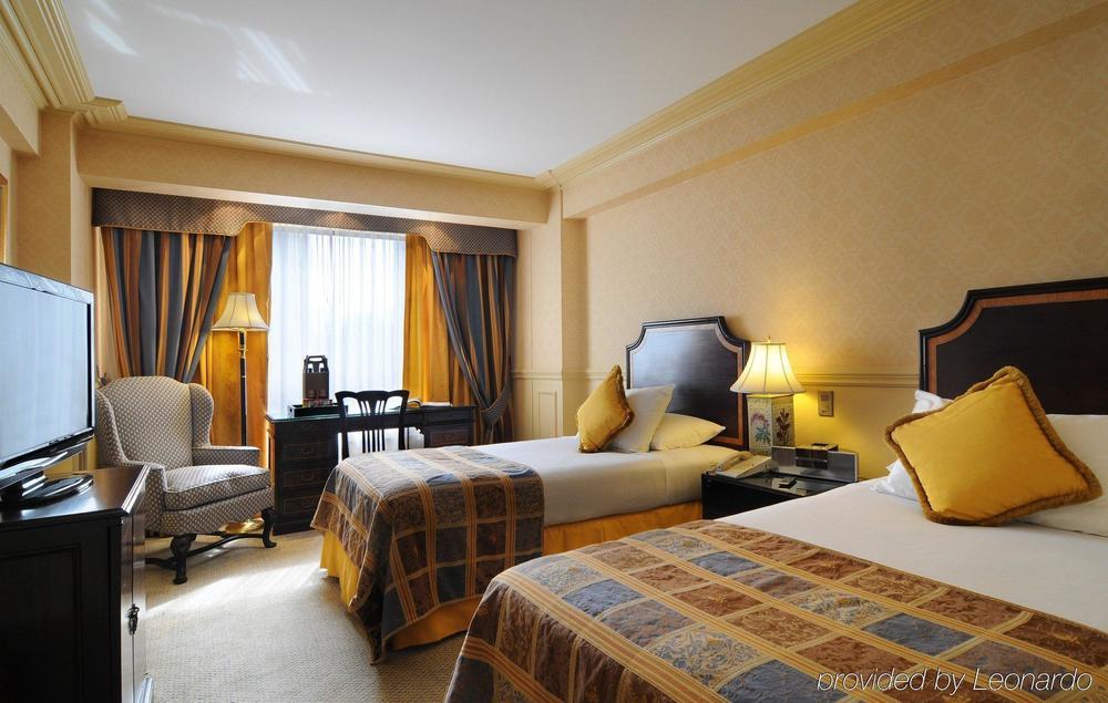 Park Plaza