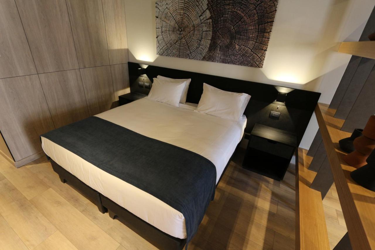 Nucleo Mayor 4*