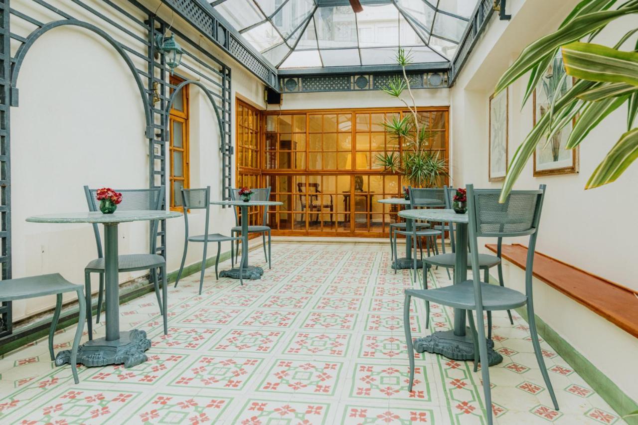 Aparthotel Orly