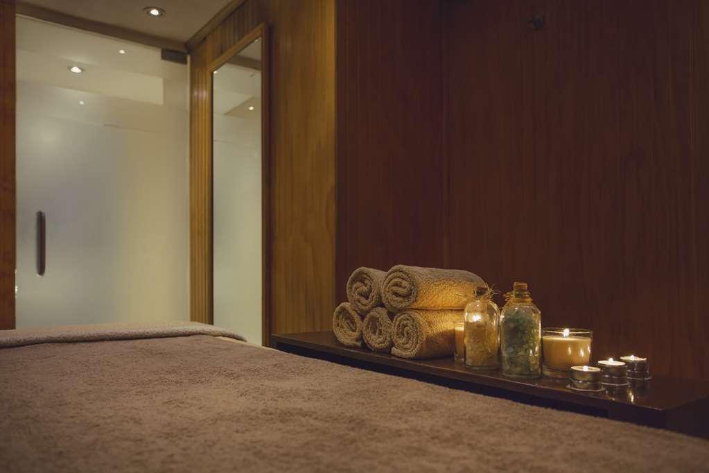 Hotel Nh Collection Plaza