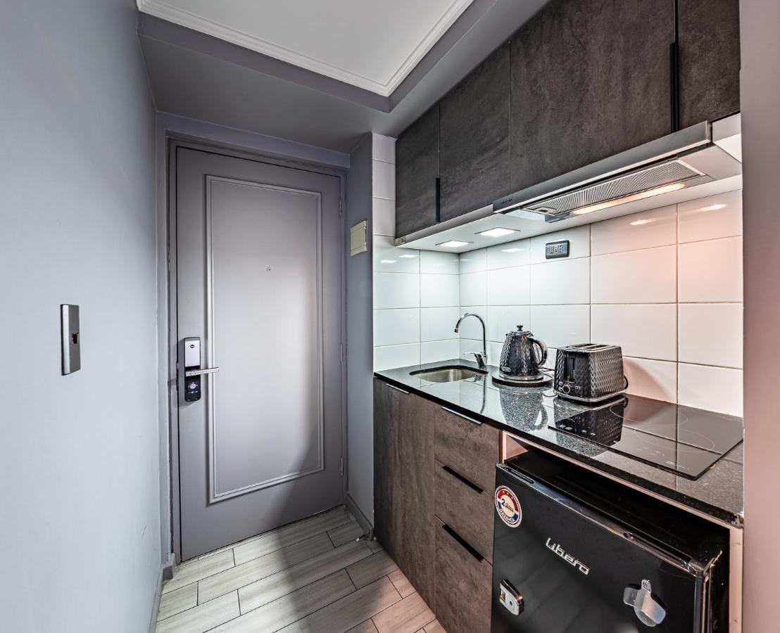 Apartment Design Tech Comfort & Location *