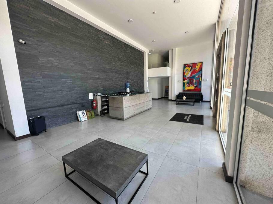 Depto/2p/business Trip/equipado. Apartamento