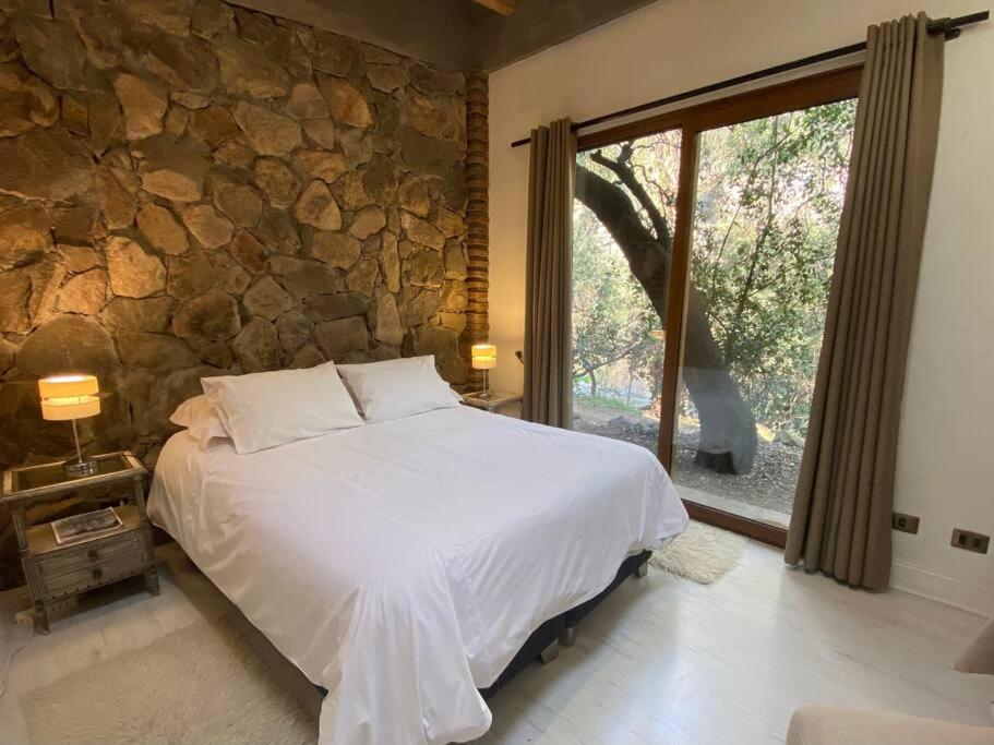 Iluminada Casa De Piedra Entre Bosque Y Rio Holiday home