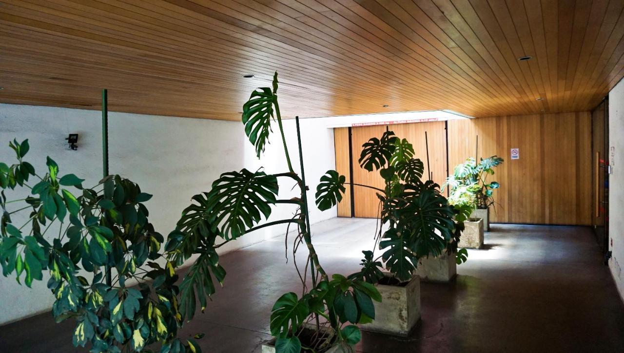 Barrio Historico 3 Min Metro, Wifi, Netflik, Comodidad *