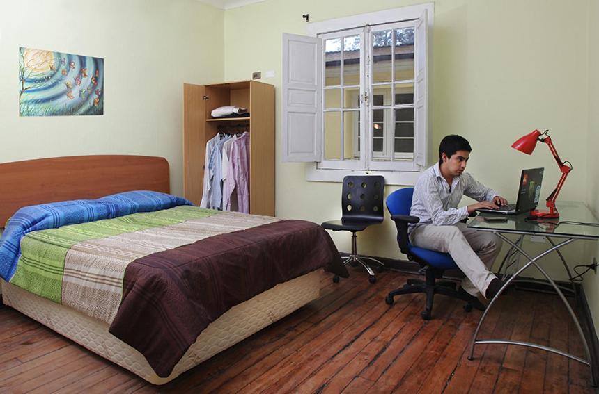 Residencia Wenuikan Guest house Santiago