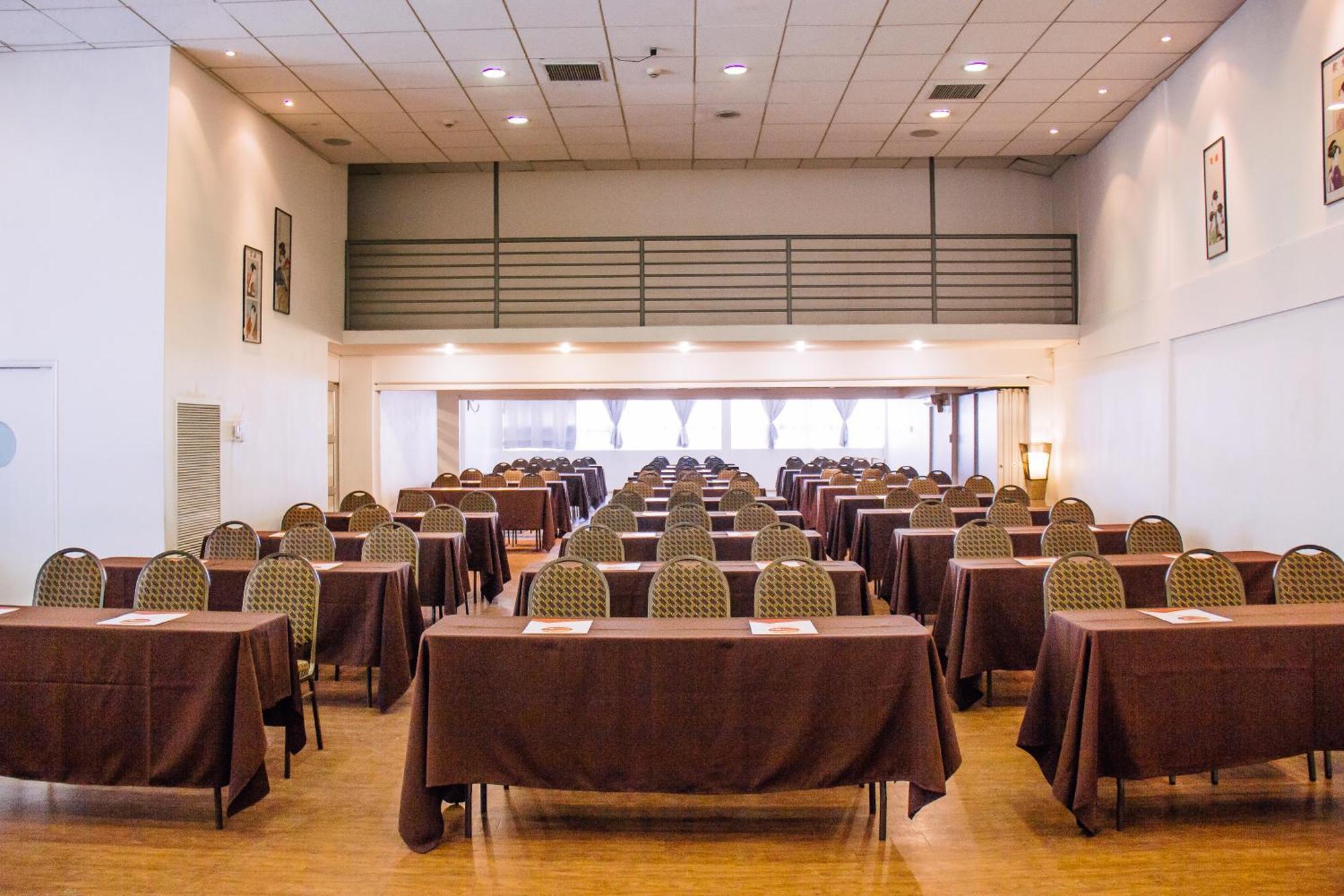 Nippon Y Centro De Eventos Santiago