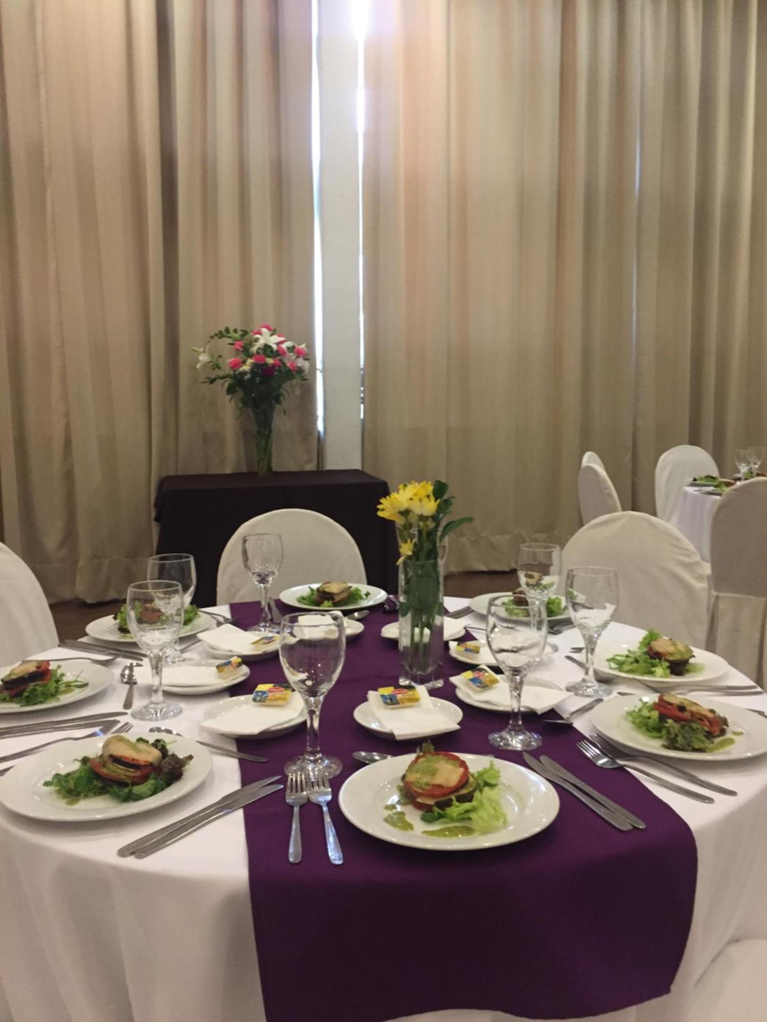 Nippon Y Centro De Eventos Santiago