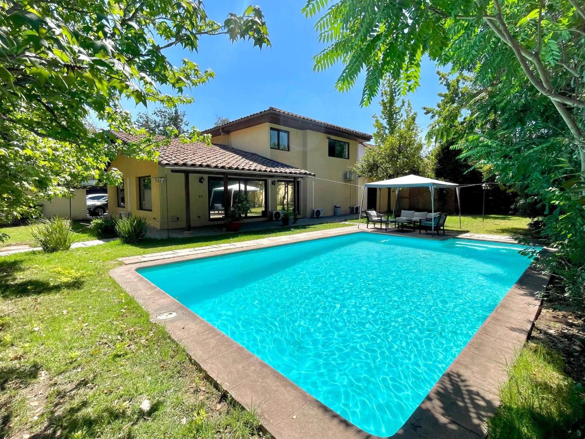 Olea's Condes Guest house
