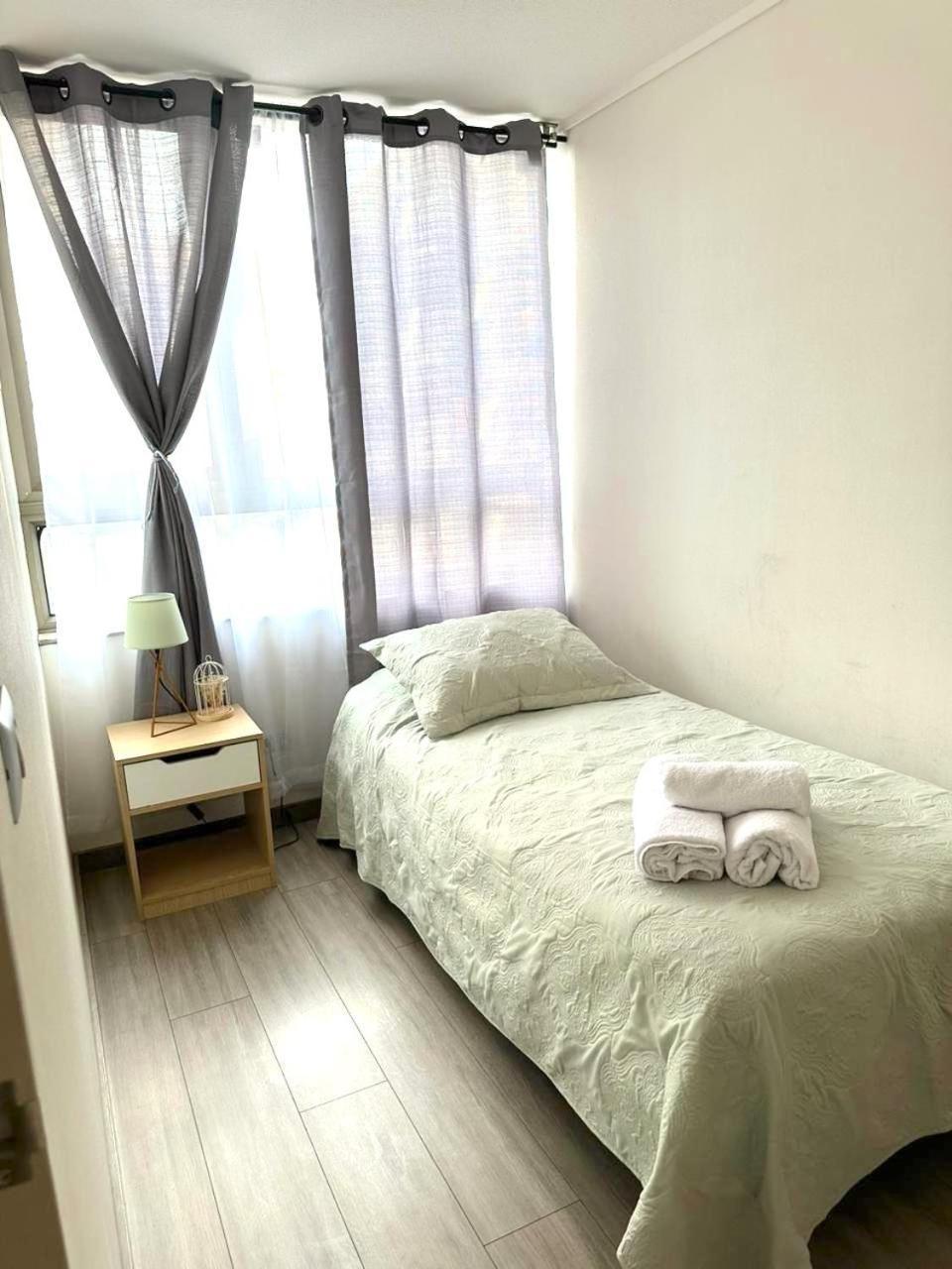 Căn hộ Lindo, Comodo Y 4 *