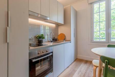 Apartment Hom I Depto En Ubicacion Privilegiada En Centro Santiago