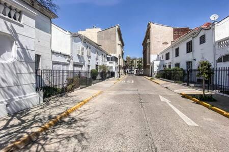 Apartment Hom I Depto En Ubicacion Privilegiada En Centro Santiago