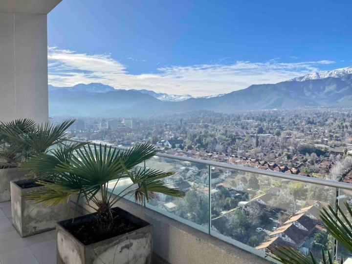 Hermoso Departamento Condes Apartamento Santiago