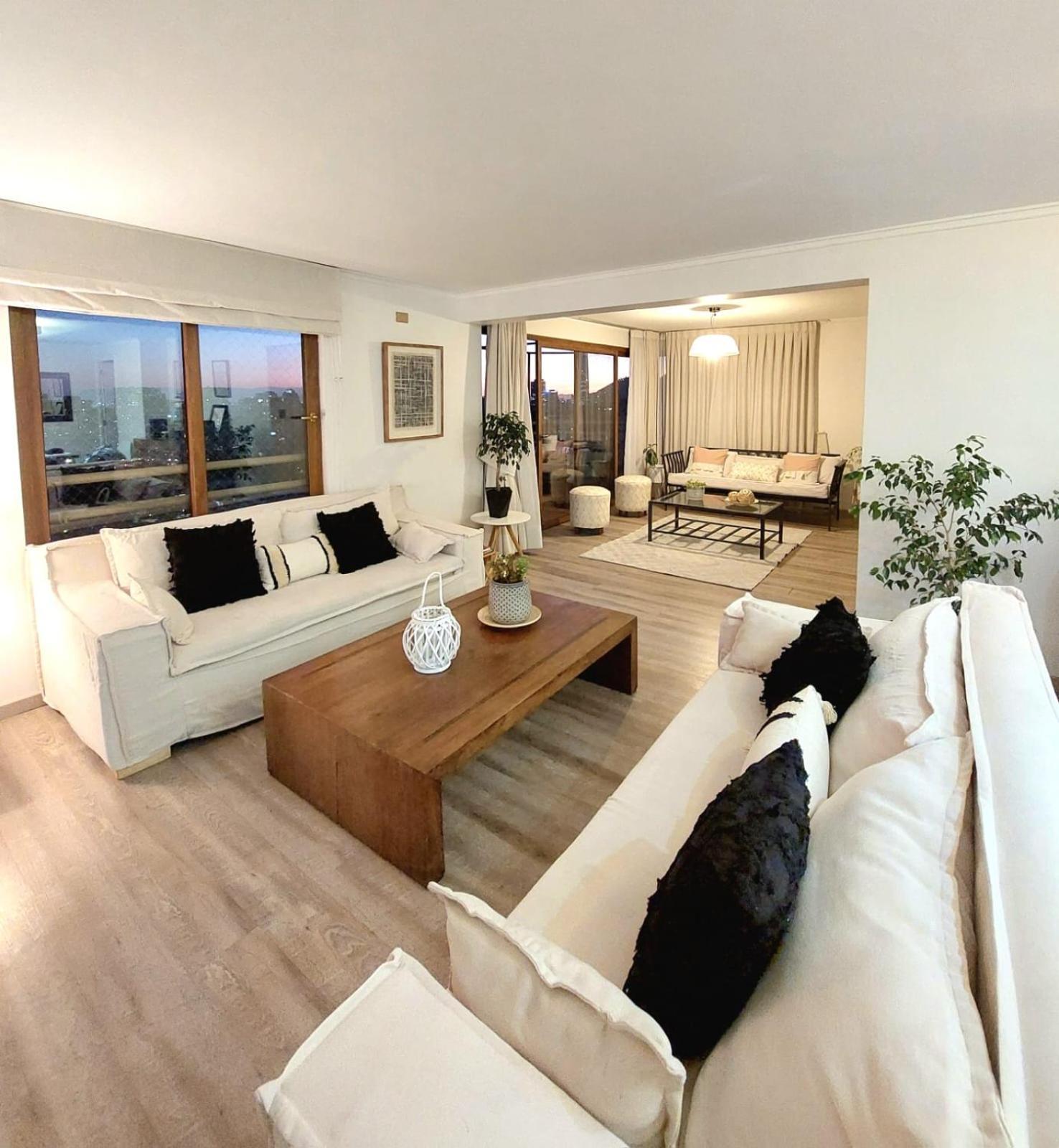 Hermoso Depto En Condes Parque Arauco, 10 Personas Apartamento Santiago de Chile