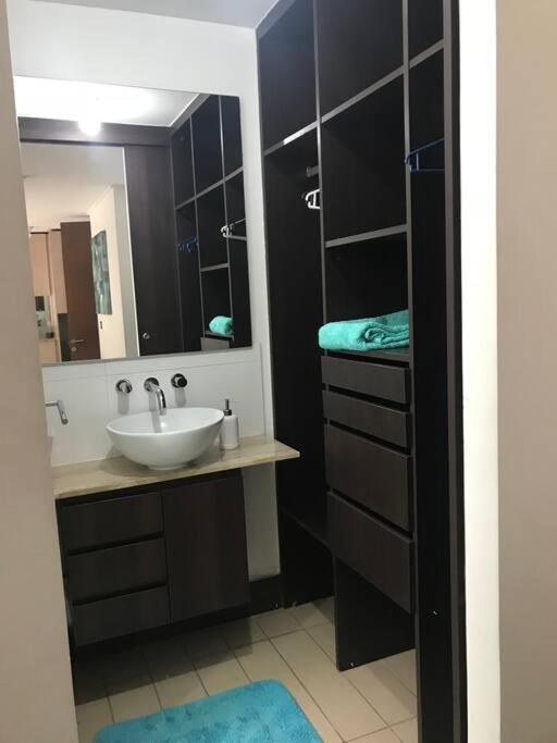 Apartamento Zona Exclusiva Lad Condes * Santiago de Chile