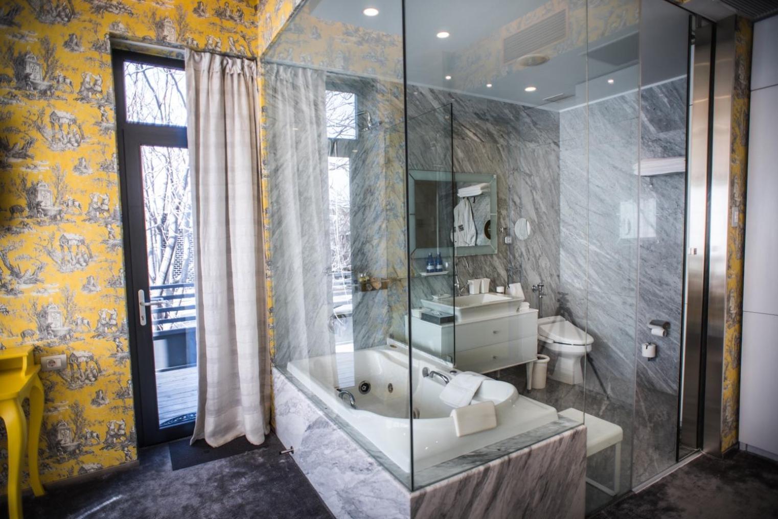 Hotel The Hip 4*