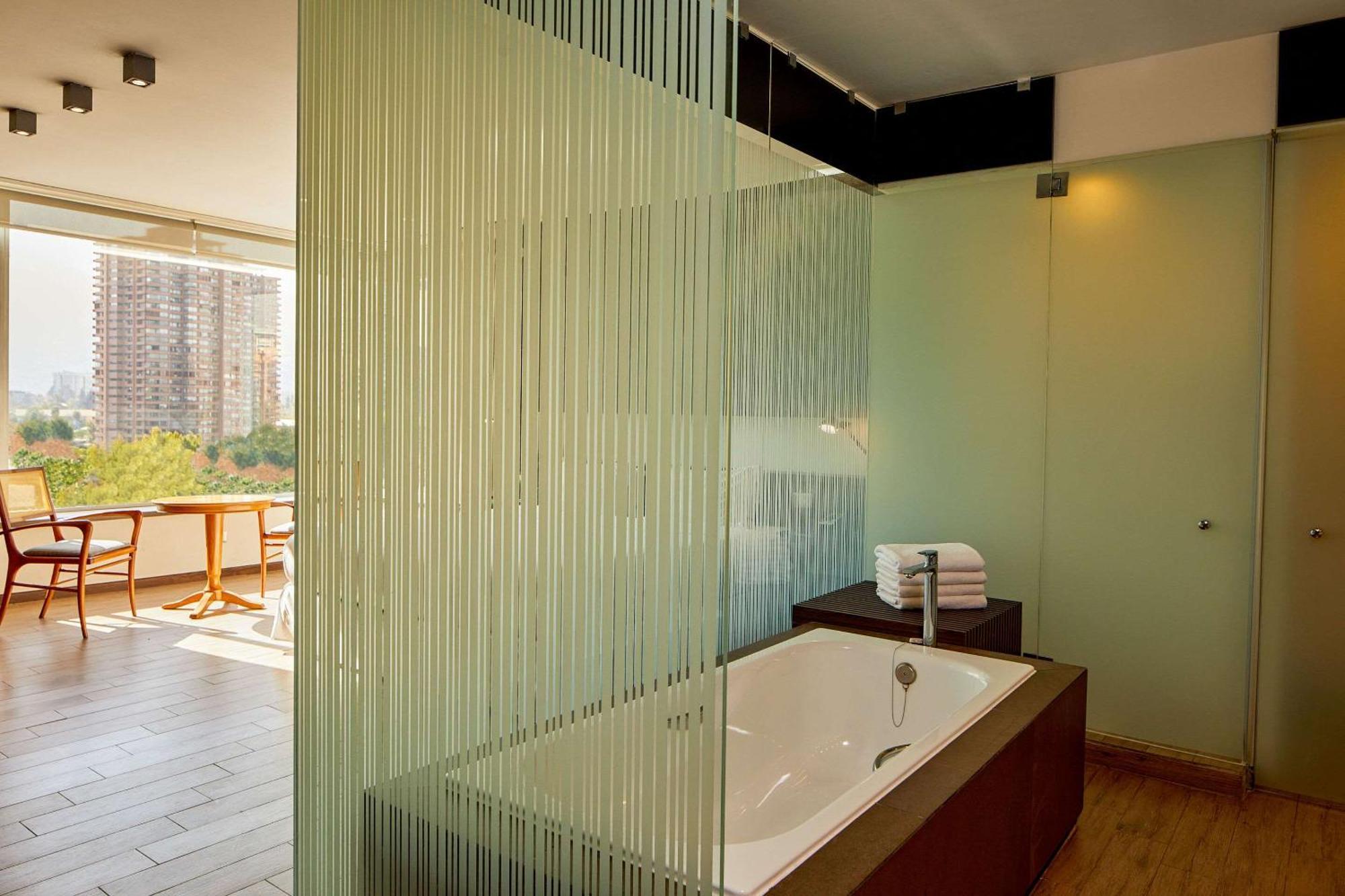 Radisson Blu Plaza El Bosque Hotel Santiago