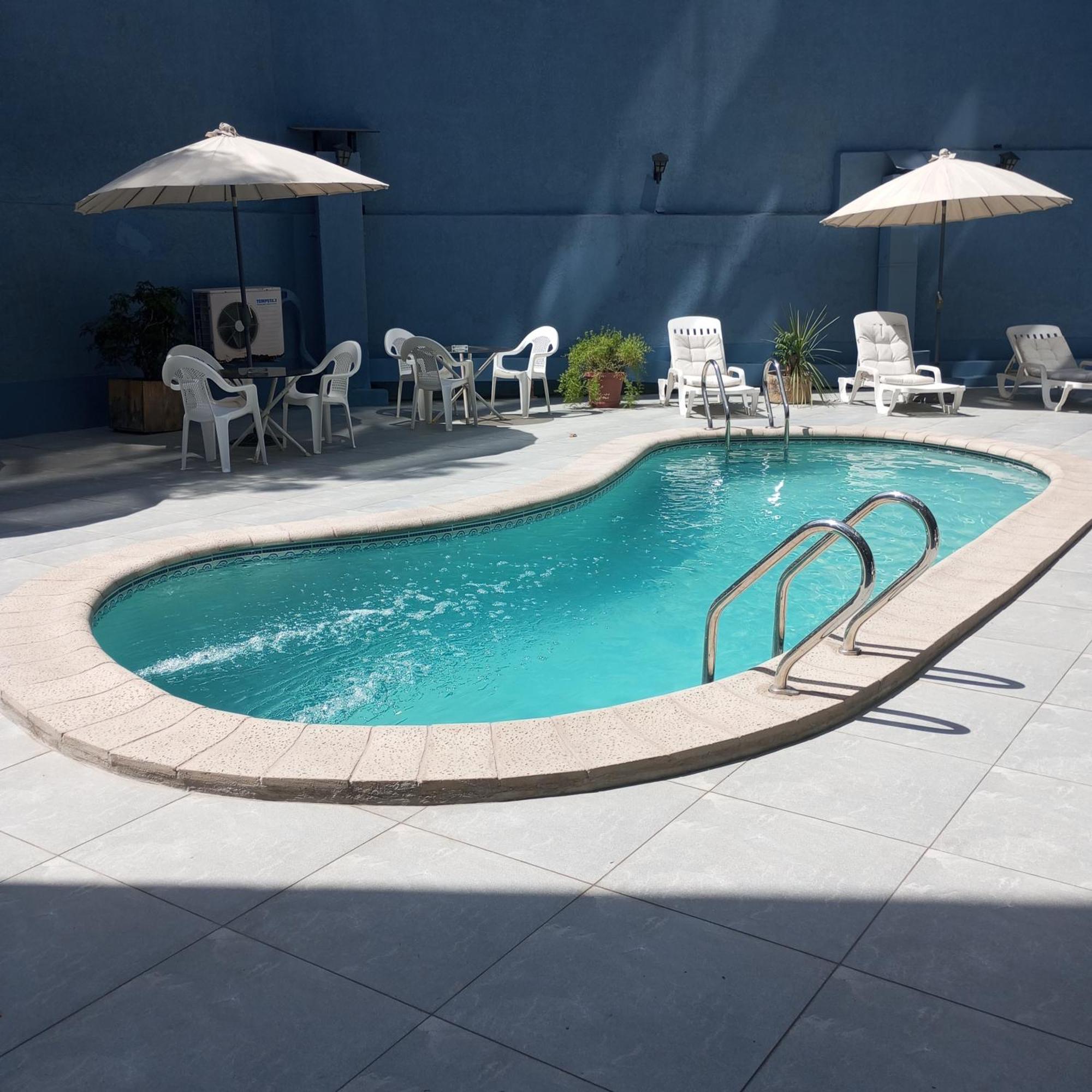Alcala Del Rio Hotel Santiago