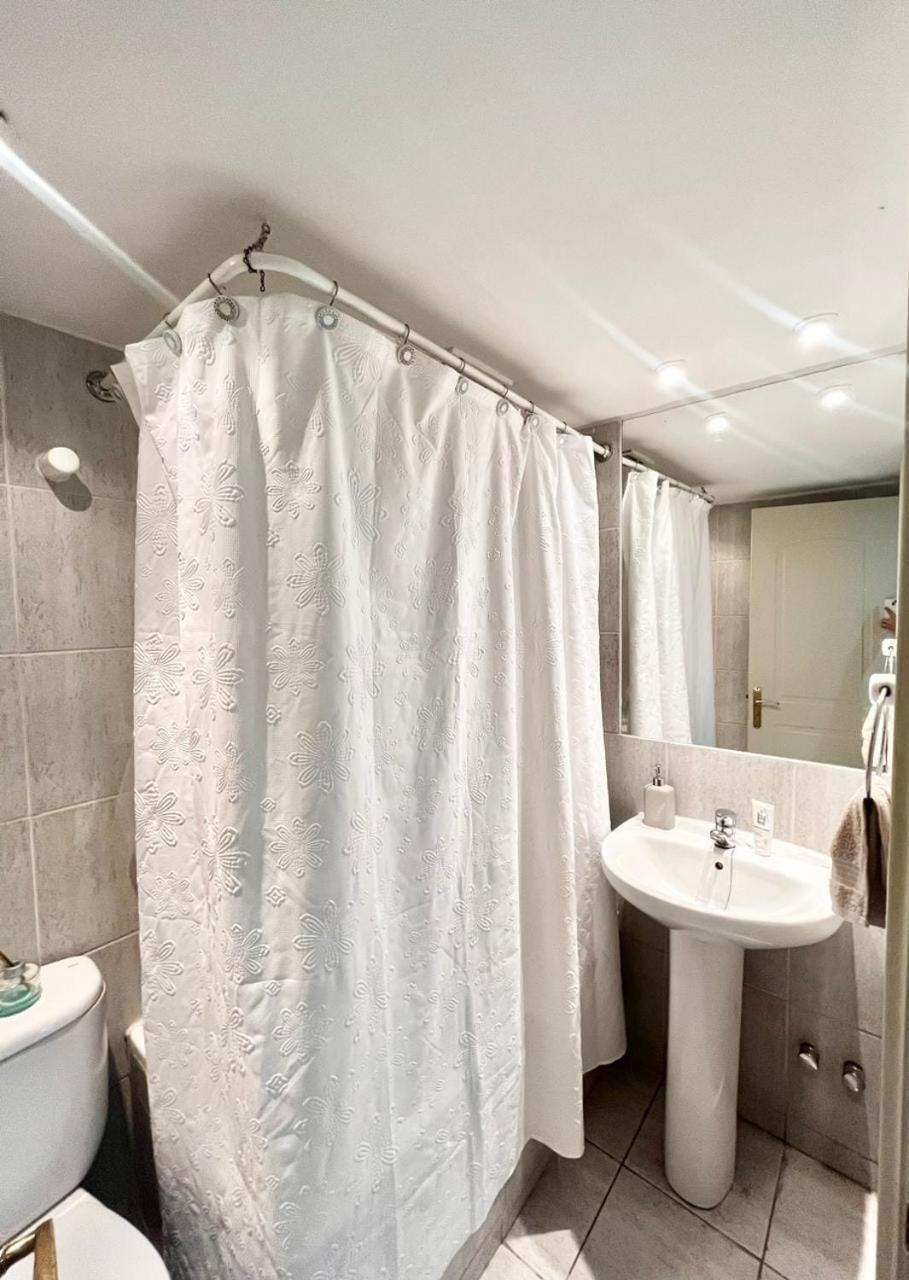 Habitacion Acogedora En Vitacura Santiago