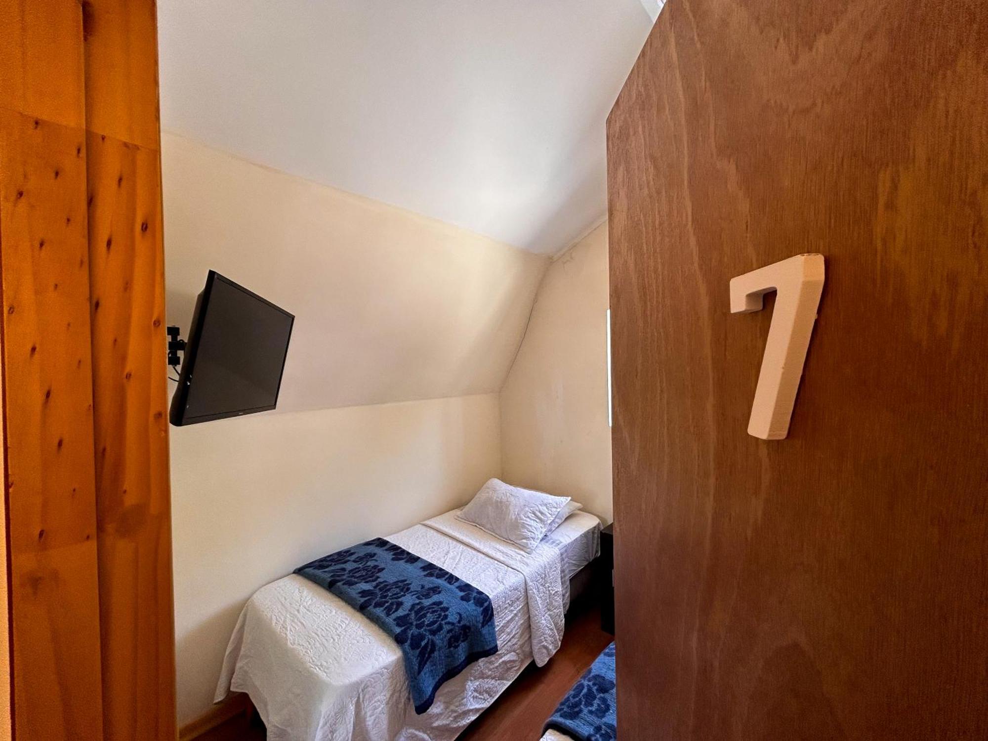 Chez Humbert Albergue *